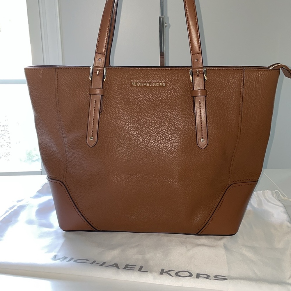 NWT MICHAEL Michael Kors Aria Large Leather Tote